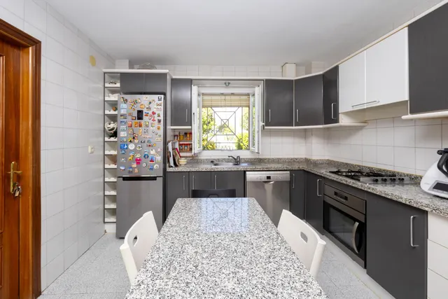Fantástica vivienda en Loma Linda, vistas panorámicas y zonas Comunes. — 10