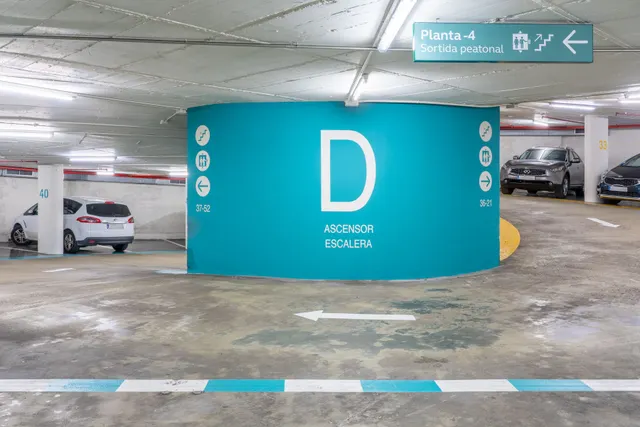 Parking 12m² en alquiler - Barcelona — 39