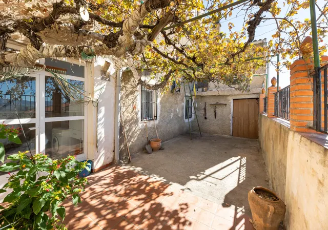 Gran casa en venta en nigüelas — 25
