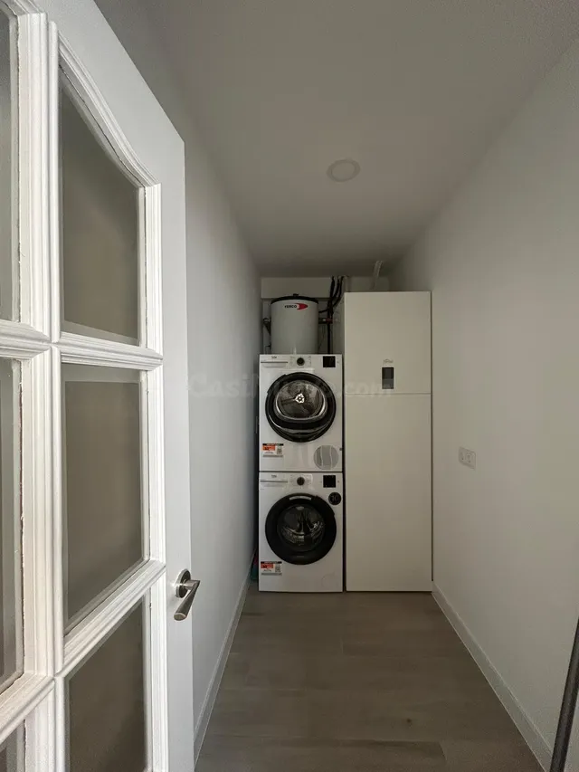 ALQUILER DE EXCLUSIVO PISO EN CALLE REAL, SEGOVIA - foto 4