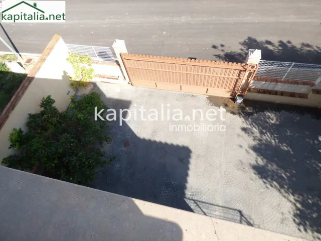 Espectacular casa adosada a la venta en Palomar — 32