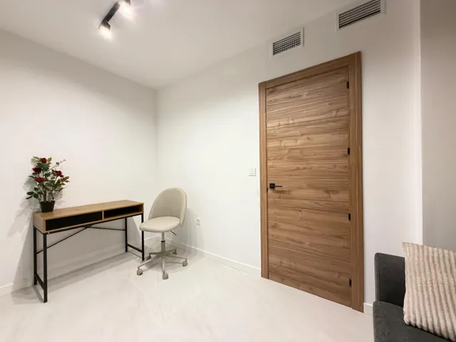 Apartamento 4 habitaciones 107m² en venta - Estacion de autobuses — 36