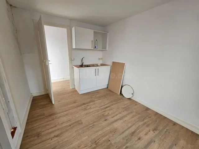 OPORTUNIDAD!!! SE VENDE EDIFICIO COMPLETO EN EL CENTRO DE RI