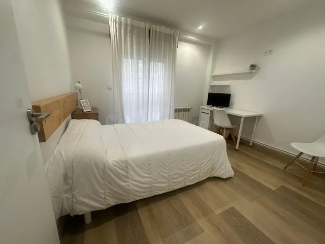 Piso reformado en el centro de Ourense - foto 5