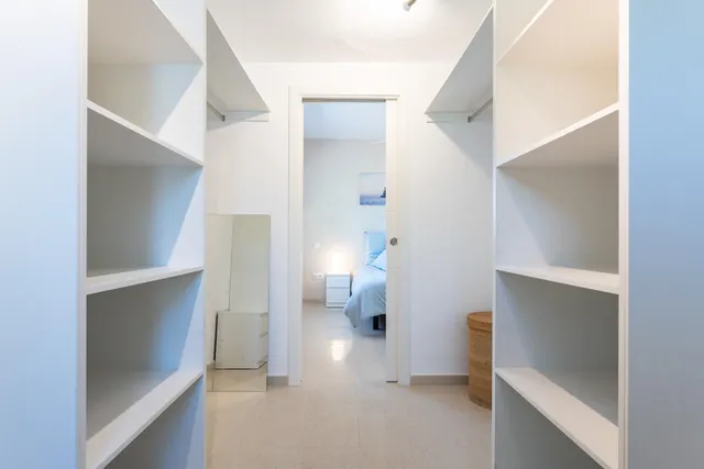 CHALET INDEPENDIENTE DE UNA SOLA PLANTA CON PISCINA — 40