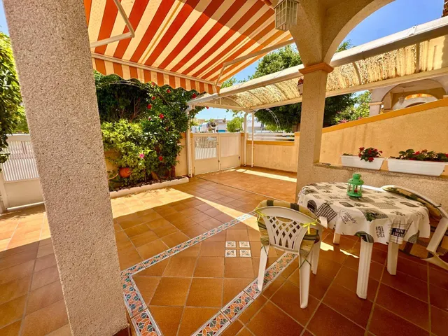 Encantadora vivienda de 3 habitaciones en Urb. La Dorada (Los Alcázares): Espacio, luz y un entorno inmejorable frente a parque — 10