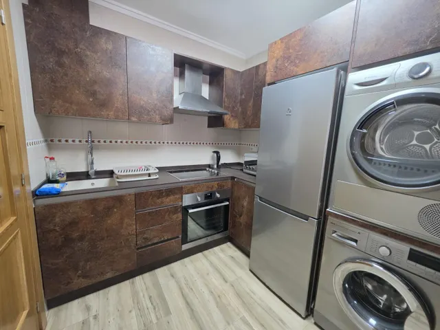 ADOSADO DE 2 habitaciones CON TERRAZA Y PISCINA COMUNITARIA — 9