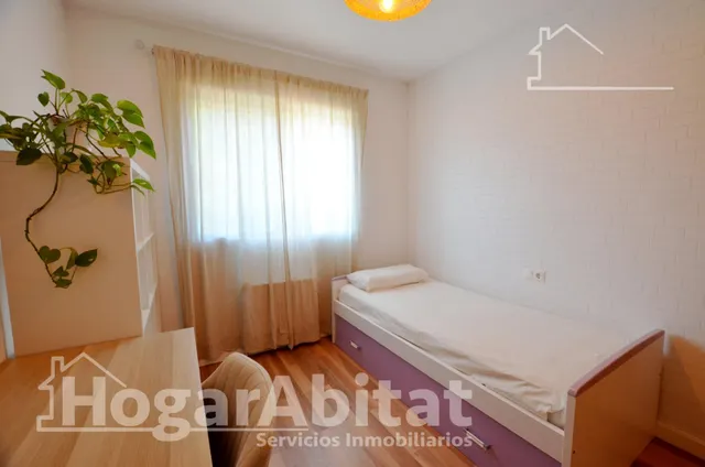 Precioso adosado con garaje, piscina y terraza — 19