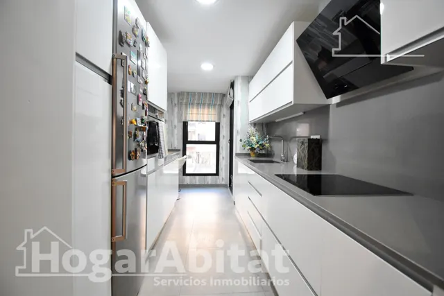 ¡ESPECTACULAR! AMPLIO Y MODERNO EN RESIDENCIAL CON PISCINA, TERRAZA Y GARAJE — 10