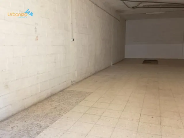 Amplia Casa en María Auxiliadora, Badajoz - Oportunidad Única por €429,000 — 6
