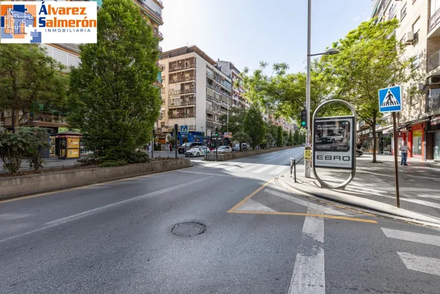 Piso con terraza y gran potencial junto a Camino de Ronda — 37