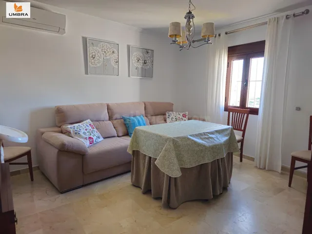 ¡Vistas espectaculares y luz infinita! Piso de 112m2 recién  - foto 5