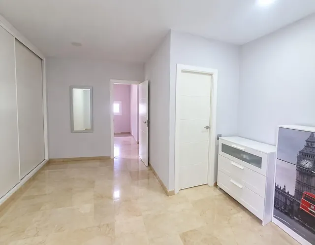 CHALET INDEPENDIENDIENTE EN PARCELA DE 1.450 M2, PISCINA Y AMPLIAS ZONAS EXTERIORES — 19