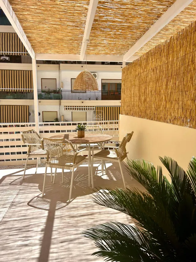 APARTAMENTO EN VENTA EN EL PUERTO DE JÁVEA A 1 MINUTO DE LA  - foto 3