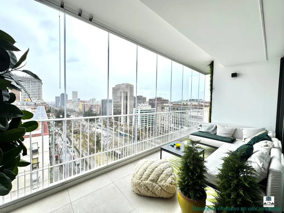 Espectacular Planta 13 en Paseo de la Castellana: Reforma Premium y Terraza Acristalada | ABA Expertos Inmobiliarios.
