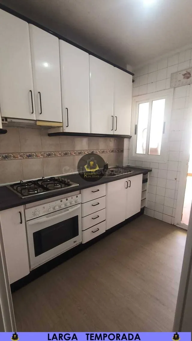 LT / Piso TRES Dormitorios en Recogidas — 4