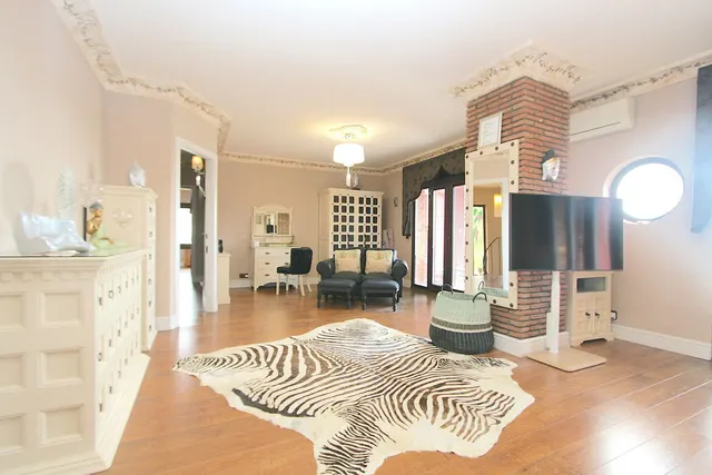 Chalet 7 habitaciones 735m² en venta - Centro — 15