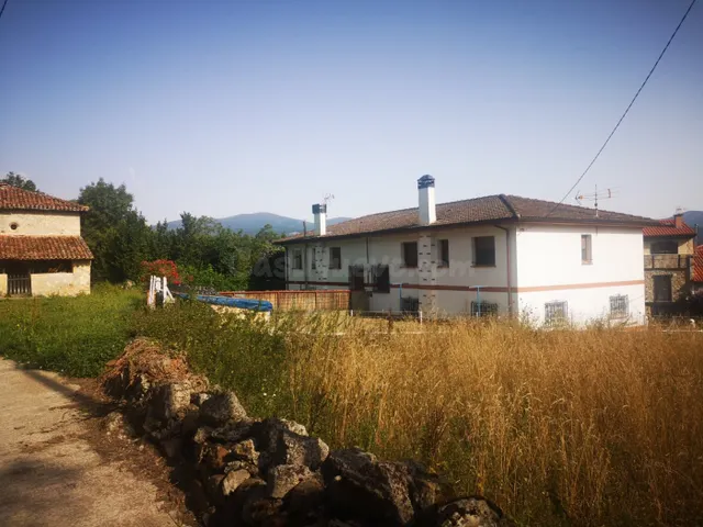 TERRENO URBANO EN VALLE DE MENA - foto 4