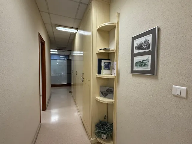LOCAL IDEAL PARA OFICINAS AL CENTRO DE IGUALADA!!! — 11