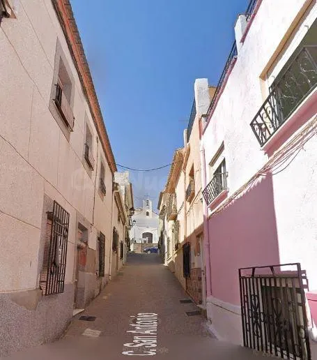 SE VENDE casa adosada OKUPA en C San Antonio 16 de Albox - foto 3