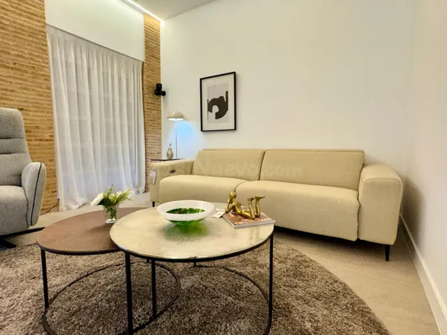 Apartamento de 2 dormitorios en venta en el centro Murcia — 3