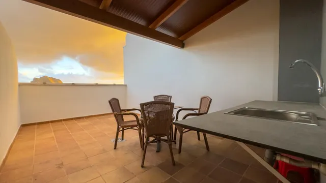 Moderno y coqueto Dúplex en Cabo Blanco, Arona — 28