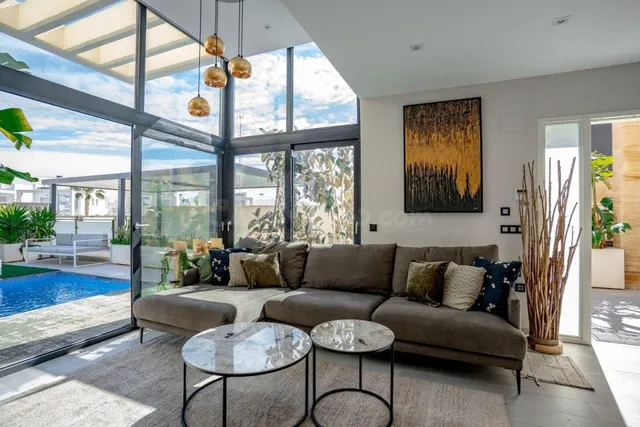 Villa independiente exclusiva con piscina privada y vistas a - foto 3