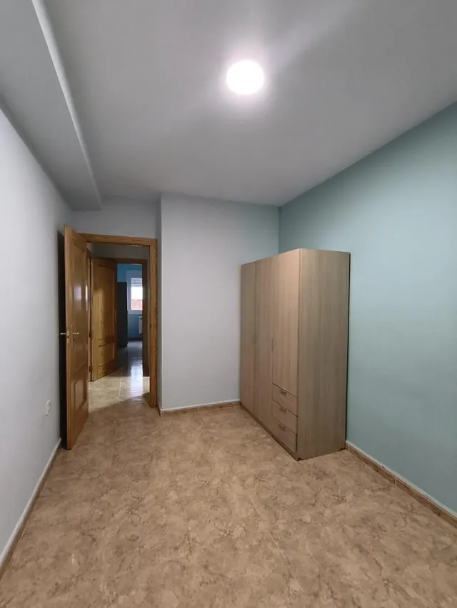 Amplia Planta Baja en el Corazón de Ocaña por €165,000 — 13