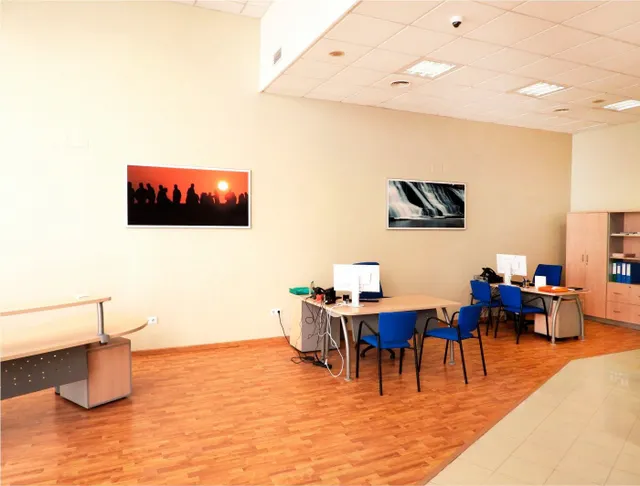 Magnífico local comercial junto a la Plaza Andalucía — 10