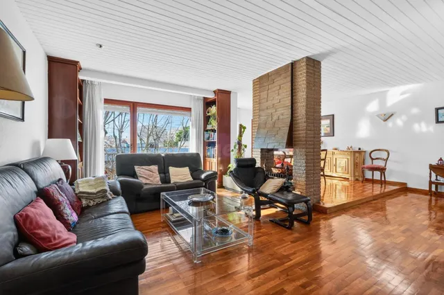 Exclusiva vivienda de 5 habitaciones con impresionante terra