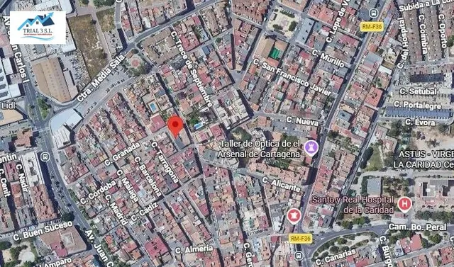 VENTA DE PISO EN CARTAGENA. — 2
