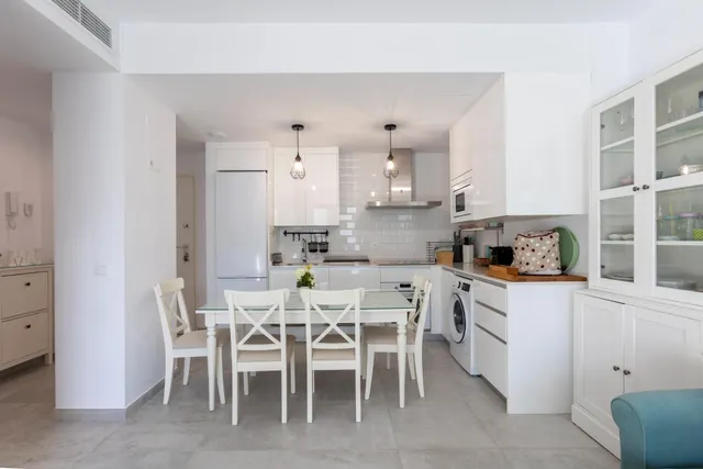 Ático Premium en Selecta Costa, Salobreña: diseño, confort y una terraza para vivir el Mediterráneo. — 13