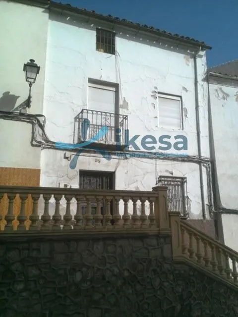 Venta de Casa Adosada en Calle CL REAL Nº 53 Martos (Jaén)