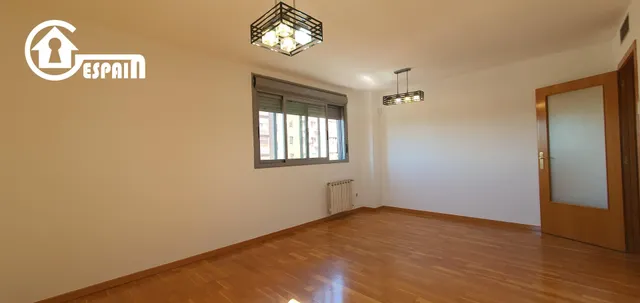 Gespain actividades inmobiliarias ofrece vivienda en venta en zona av. de los poblados — 23