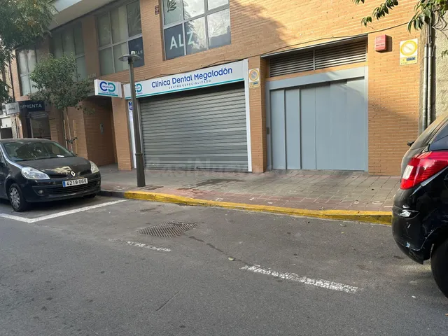 PLAZA DE GARAJE EN BENALUA - PROXIMA A AVDA MAISSONAVE - foto 2