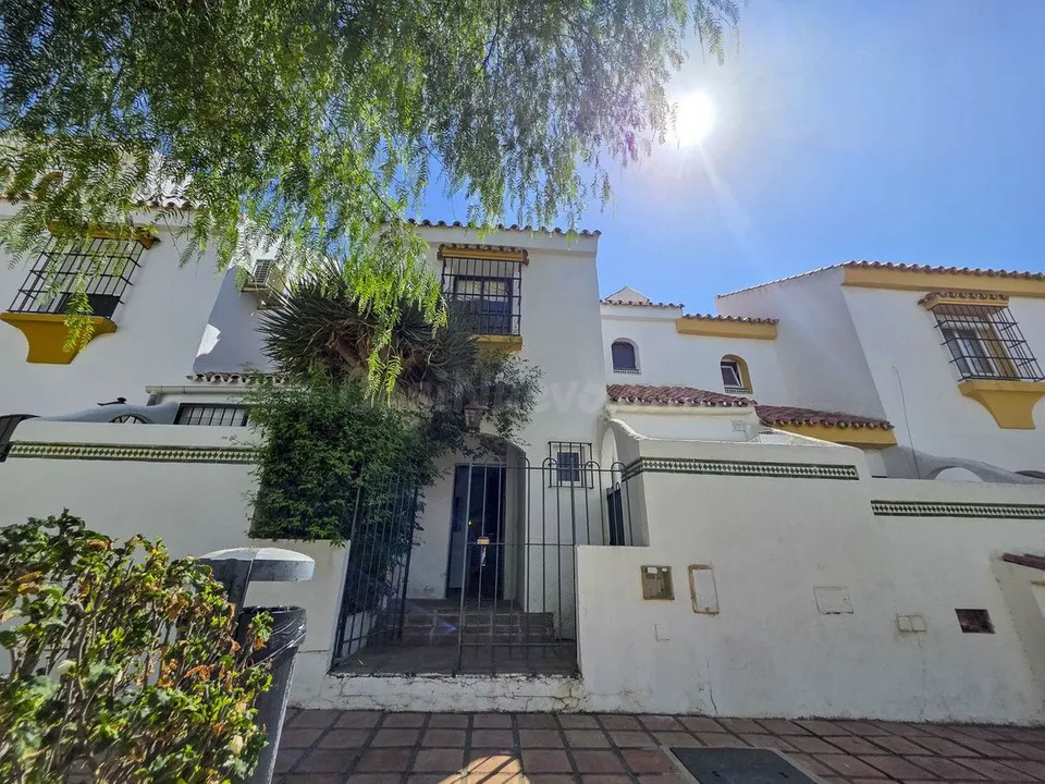 Casa 3 habitaciones 110m² en venta - Casares Costa