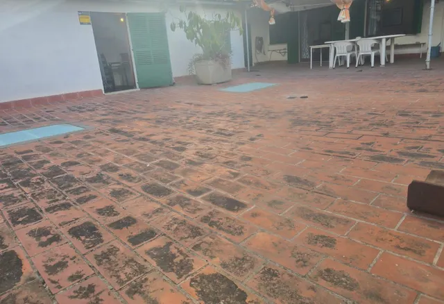 Gran piso todo exterior a  5 minutos del centro. — 37