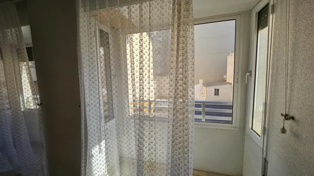 Se Vende Casa de Tres Plantas con garaje doble y trastero. — 31