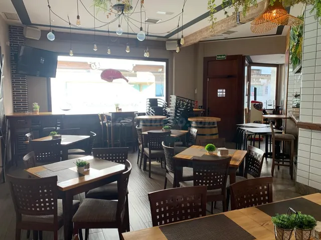 Local comercial 106m² en alquiler - Villalba Estación — 3