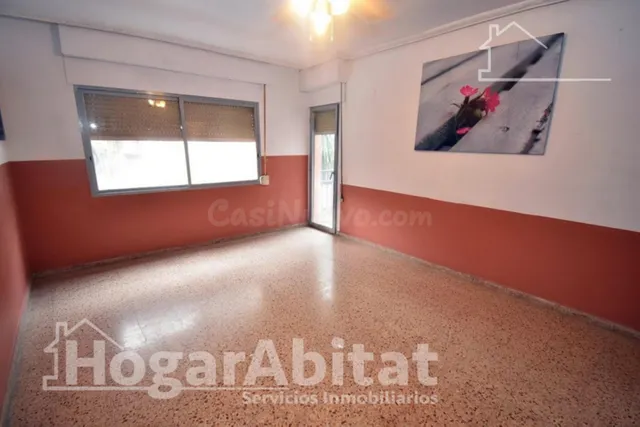 ¡AMPLITUD Y LUZ RAUDAL! CON BALCÓN Y GRAN PATIO - foto 2