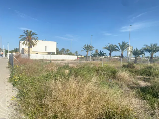 Exclusiva Parcela de 250 metros en La Torreta, Elche - foto 4
