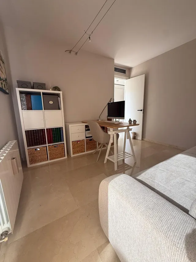 ¡oportunidad en Paterna! chalet de 319 m2 con piscina, 4 dormitorios y garaje para 3 coches — 16