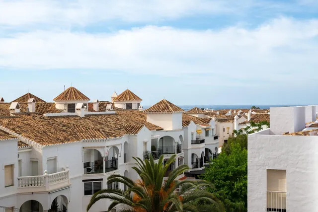 ¡Disfruta del sol y el mar en Calahonda! - foto 4