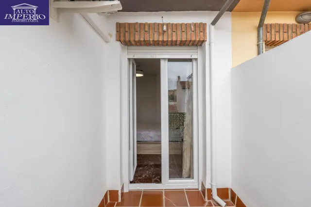 Encantadora Casa Reformada en Ogijares con Vistas y Espacios para Disfrutar — 24