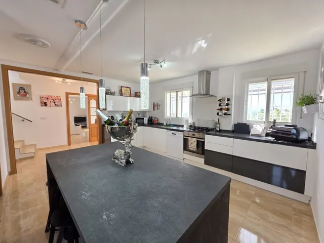 Villa 3 habitaciones 263m² en venta - Comunidad valenciana - foto 4