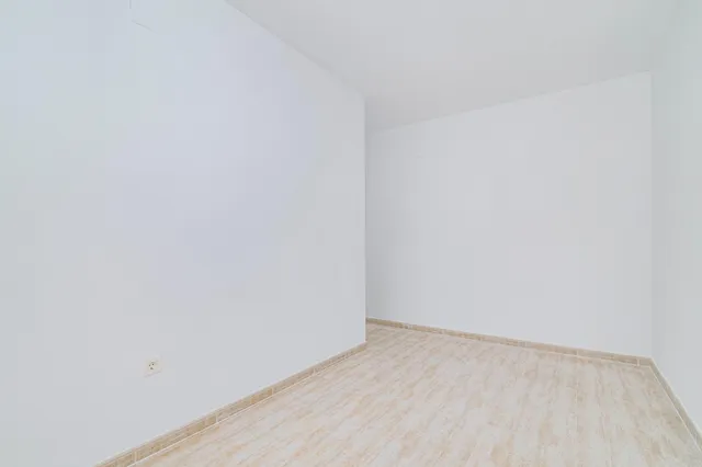 Moderno Adosado en Lachar, Ideal para Familias — 15
