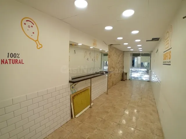 Local comercial de lloguer en plena Rambla d’Igualada - foto 5