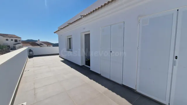 ATICO EN ALQUILER EN ALMOGIA — 2