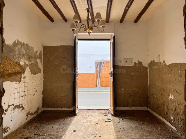 VENTA DE CASA ADOSADA EN LA RODA DE ANDALUCÍA (SEVILLA) - foto 5