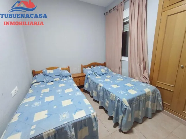 Tu Nuevo Refugio Costero: Acogedor Apartamento en Planta Baj - foto 5